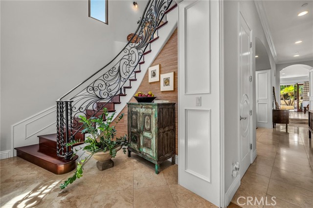 1036 Avenue C, Redondo Beach, California 90277, 5 Bedrooms Bedrooms, ,4 BathroomsBathrooms,Residential,For Sale,Avenue C,SB26075417