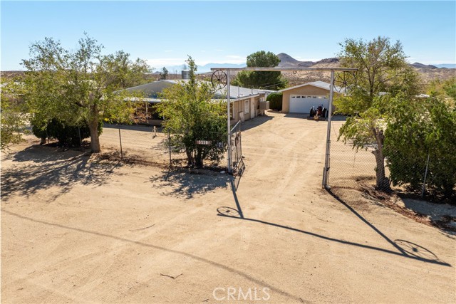 Detail Gallery Image 32 of 40 For 3350 Dawn, Rosamond,  CA 93560 - 2 Beds | 1/1 Baths