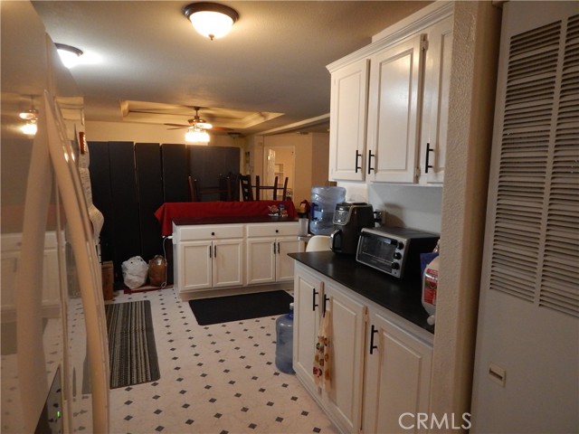 2200 W WILSON, Banning CA: https://media.crmls.org/medias/5624709c-6d76-45a6-8084-8f8622435d5c.jpg