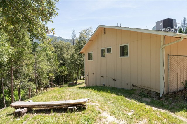 Detail Gallery Image 43 of 48 For 2361 Coachman Rd, Mariposa,  CA 95338 - 3 Beds | 2/1 Baths