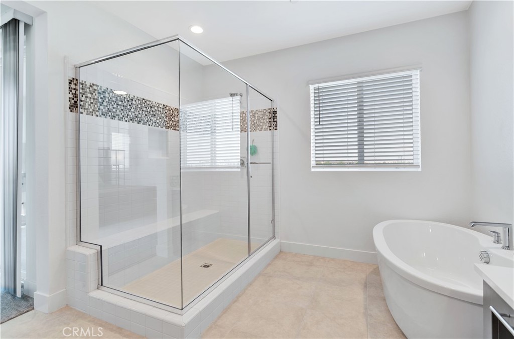 MLS #CV25246460 image #24