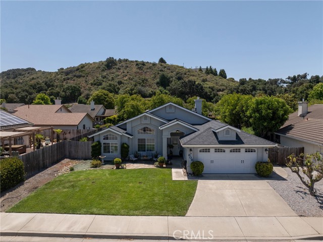 608 Grove Court, Arroyo Grande CA: https://media.crmls.org/medias/5624ad2e-54fa-472e-8316-369f325c11c5.jpg