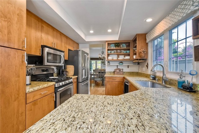 543 Rockport Court, Encinitas CA: https://media.crmls.org/medias/5626199a-cf9f-4abb-b88b-0739619e27ef.jpg