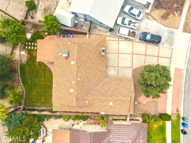 27142 Langside Avenue, Canyon Country CA: https://media.crmls.org/medias/562630c6-e150-44d8-8469-a1ae7007a3f7.jpg
