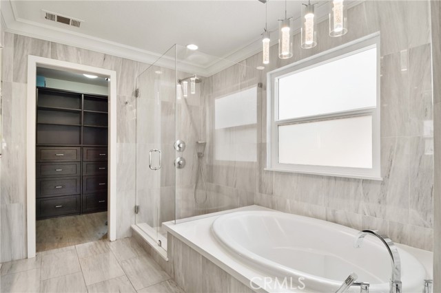 15 Medlar, Irvine CA: https://media.crmls.org/medias/56263798-3117-4b3b-bc92-99ae81fabcd3.jpg