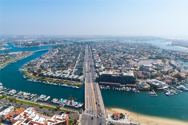 Detail Gallery Image 22 of 26 For 69 Glendora, Long Beach,  CA 90803 - – Beds | – Baths