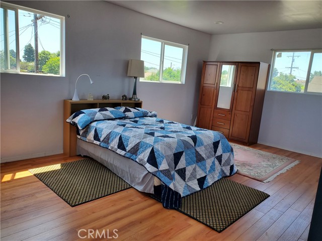 20512 Berendo Avenue, Torrance CA: https://media.crmls.org/medias/5626cdce-10a0-4ea5-812b-30d17f9fa41d.jpg
