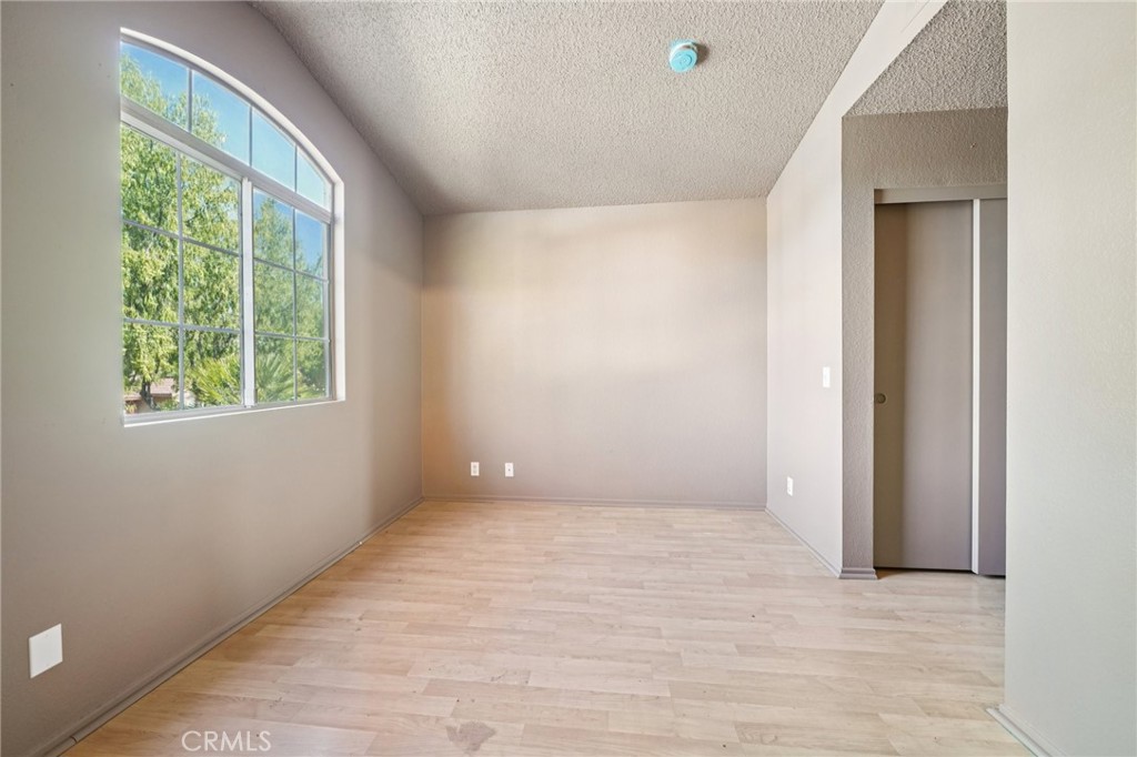 MLS #IG25258536 image #23