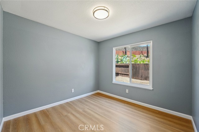 24318 Via Las Junitas, Murrieta CA: https://media.crmls.org/medias/562734ec-2558-41fe-aefb-5bba5528acdf.jpg