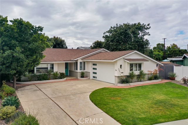 3245 Montana Ave, Costa Mesa, CA 92626