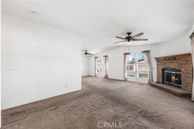 Detail Gallery Image 4 of 43 For 600 S Dennison #109,  Tehachapi,  CA 93561 - 3 Beds | 2 Baths