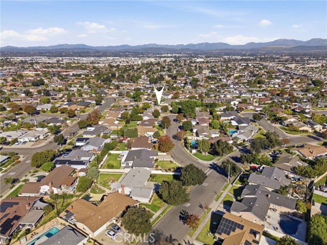 Detail Gallery Image 34 of 38 For 335 N London Pl, Anaheim,  CA 92806 - 5 Beds | 3 Baths