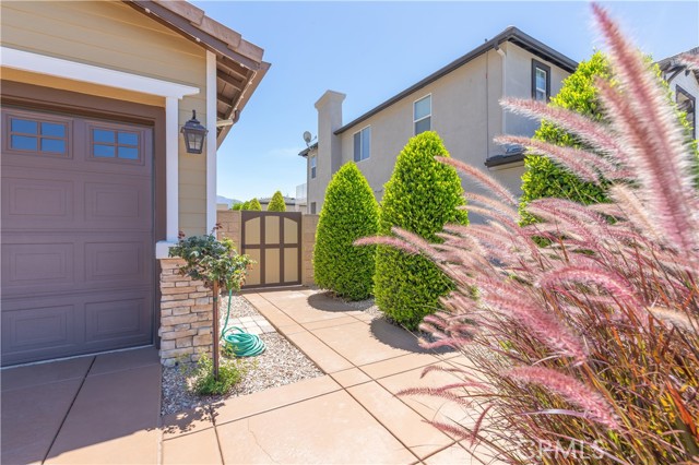 Detail Gallery Image 4 of 48 For 11645 Wiggins Ct, Yucaipa,  CA 92399 - 4 Beds | 3/1 Baths