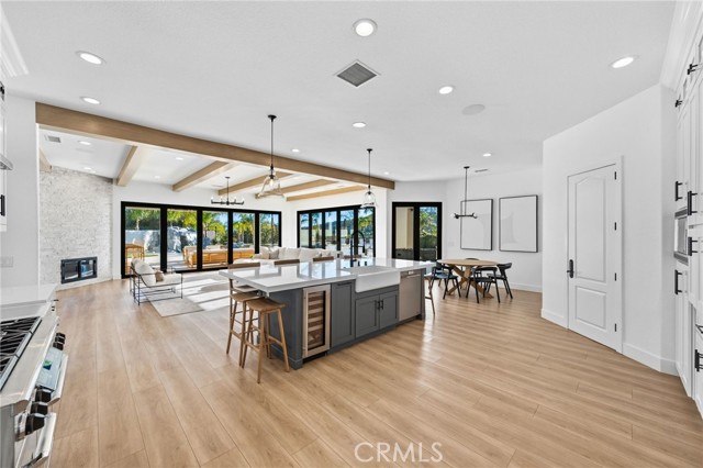 Detail Gallery Image 18 of 26 For 45090 via Tornado, Temecula,  CA 92590 - 4 Beds | 4 Baths