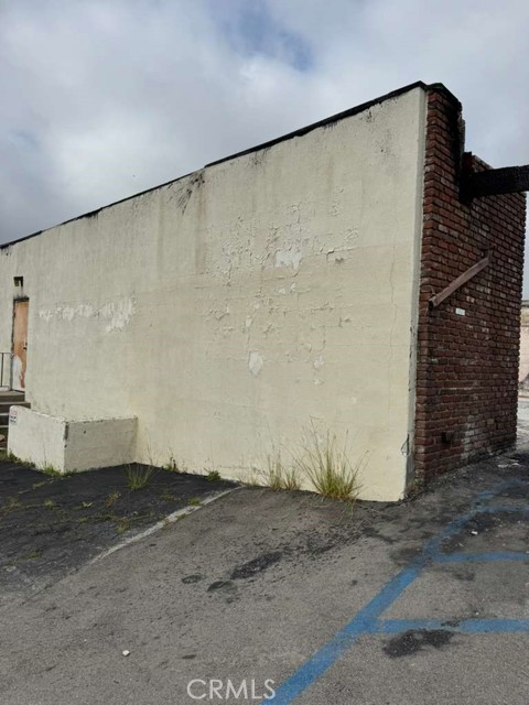 Detail Gallery Image 2 of 5 For 2427 Lake, Altadena,  CA 91001 - – Beds | – Baths