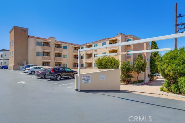 3120 Sepulveda Boulevard, Torrance CA: https://media.crmls.org/medias/56297977-b4e8-4aa0-baff-9f61896f7693.jpg