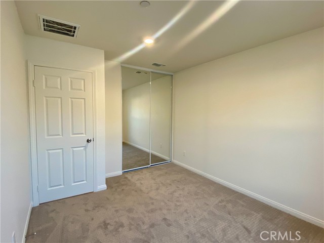3943 E Carmel Privado, Ontario CA: https://media.crmls.org/medias/5629a276-6a0c-4326-a10f-b1a9ff20869b.jpg