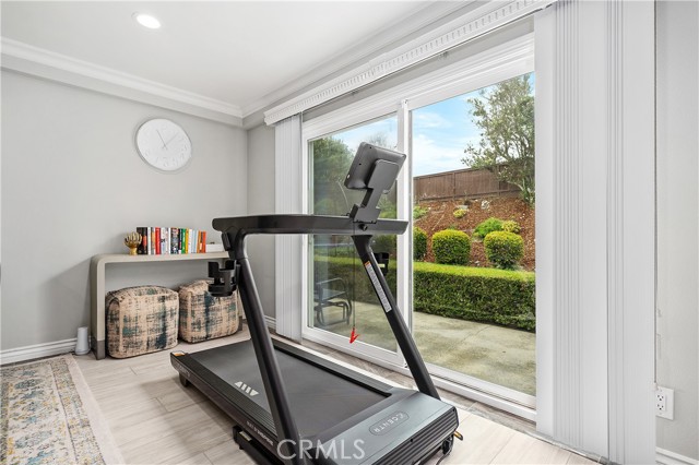 4077 Rousseau Lane, Palos Verdes Peninsula, California 90274, 3 Bedrooms Bedrooms, ,2 BathroomsBathrooms,Residential,For Sale,Rousseau,SB25236323