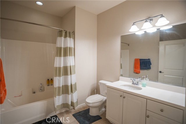 2303 Jefferson Street, Torrance CA: https://media.crmls.org/medias/562a871e-d3d7-4cca-b564-9985ee4c615b.jpg