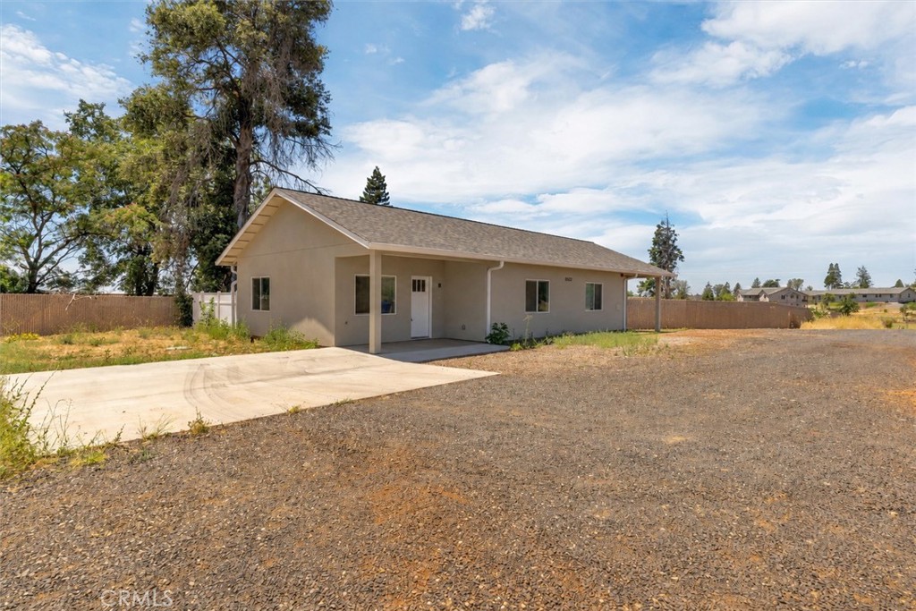 5522 Clark