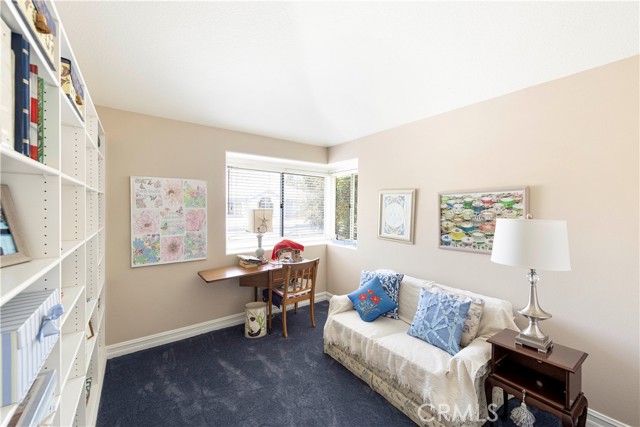 61 Stoney Pointe, Laguna Niguel CA: https://media.crmls.org/medias/562b3102-ff17-4949-acd8-62ea2015babe.jpg