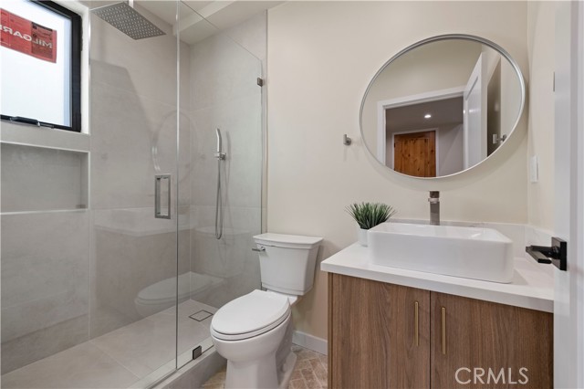 Detail Gallery Image 59 of 73 For 4026 Garden Ave, Los Angeles,  CA 90039 - 5 Beds | 4/2 Baths