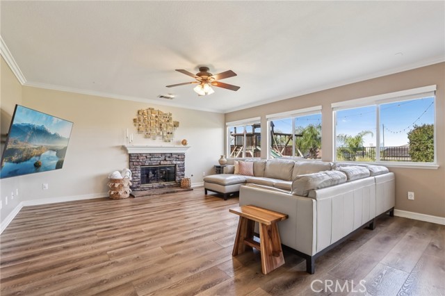 Detail Gallery Image 12 of 75 For 3313 Big Dipper Cir, Corona,  CA 92882 - 5 Beds | 4 Baths