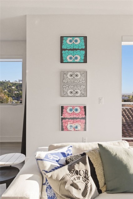 Detail Gallery Image 14 of 61 For 518 E Windsor #305,  Glendale,  CA 91205 - 2 Beds | 2 Baths