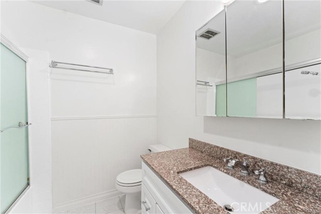 Detail Gallery Image 10 of 14 For 8650 Belford Ave 116a,  Los Angeles,  CA 90045 - 2 Beds | 2 Baths