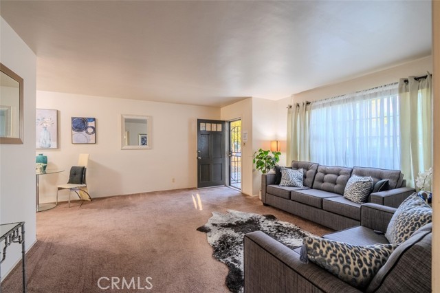 Detail Gallery Image 4 of 31 For 7859 Sycamore Ave, Riverside,  CA 92504 - 2 Beds | 1 Baths