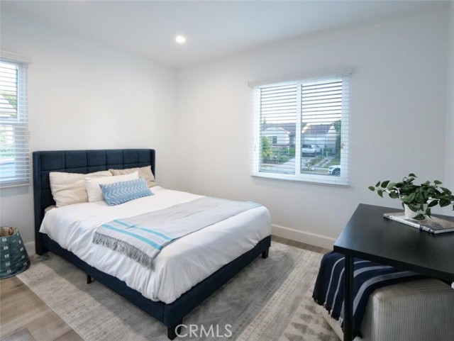 5435 W 76th Street, Los Angeles CA: https://media.crmls.org/medias/562c7f48-f400-452e-9c4d-eeb4b4b52ec3.jpg