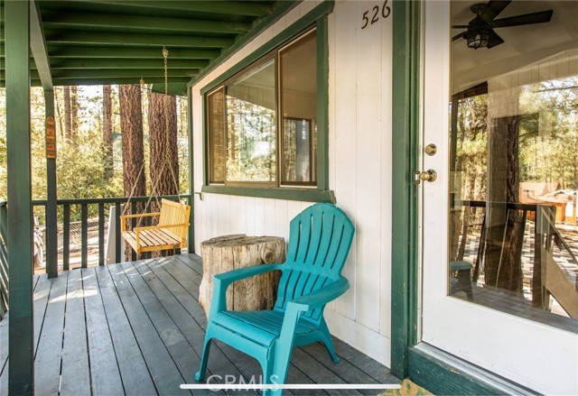 Detail Gallery Image 2 of 11 For 526 W Rainbow Bld, Big Bear City,  CA 92314 - 2 Beds | 1 Baths