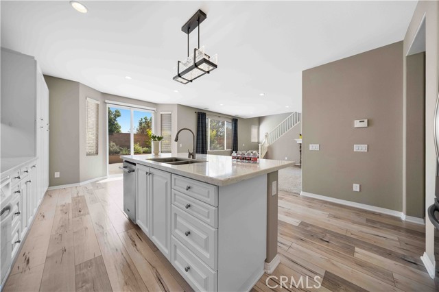 11 Asbury, Irvine CA: https://media.crmls.org/medias/562e0211-978d-4922-8486-c17343bce70a.jpg