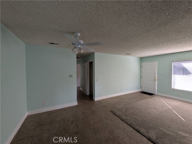 Detail Gallery Image 7 of 22 For 5428 E Snow Wood #D,  Anaheim,  CA 92807 - 2 Beds | 1 Baths