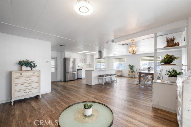 Detail Gallery Image 6 of 39 For 1065 Lomita Bld #295,  Lomita,  CA 90710 - 4 Beds | 3 Baths