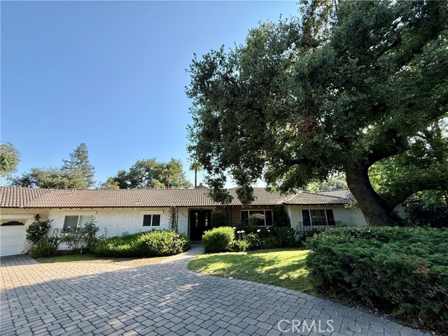 1411 Green Oaks Drive, Arcadia CA: https://media.crmls.org/medias/56303fe1-7631-40d7-9d7c-923e9fdc9853.jpg
