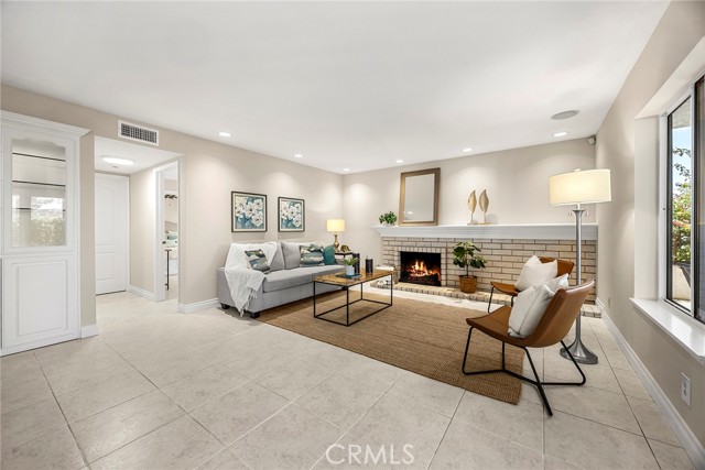 Image 21 of 59 For 897 Kings Canyon Road