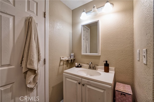 Detail Gallery Image 12 of 12 For 700 S Shafter #20,  Shafter,  CA 93263 - 3 Beds | 1/1 Baths