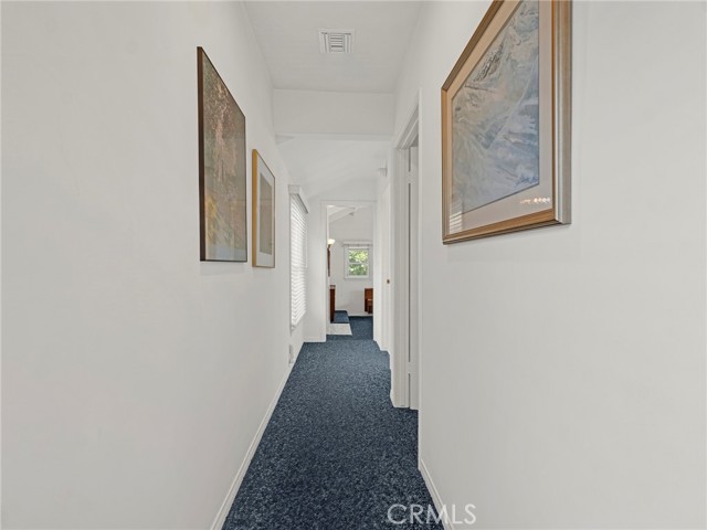 4854 Ranchito Avenue, Sherman Oaks CA: https://media.crmls.org/medias/56307399-af6f-4c8b-bdaf-0c67433acdbc.jpg
