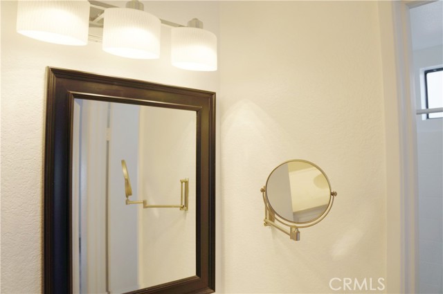 Detail Gallery Image 12 of 18 For 1394 Coral Tree, San Bernardino,  CA 92408 - 2 Beds | 2 Baths