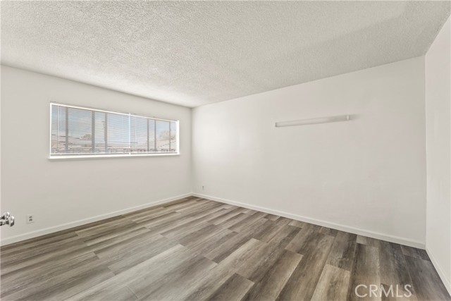 Detail Gallery Image 16 of 44 For 370 E La Verne Ave, Pomona,  CA 91767 - 5 Beds | 2 Baths