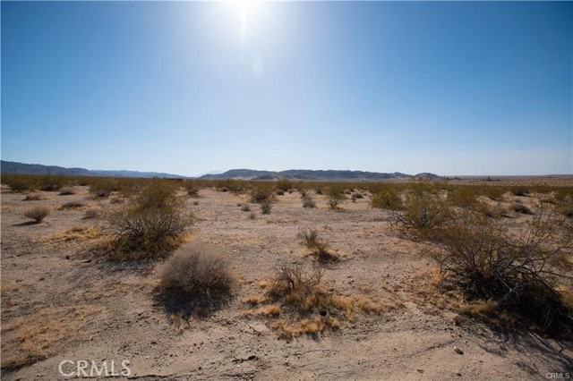 Detail Gallery Image 7 of 8 For 12 Pampas, Twentynine Palms,  CA 92277 - – Beds | – Baths