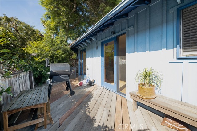 664 35th Street, Manhattan Beach, California 90266, 4 Bedrooms Bedrooms, ,2 BathroomsBathrooms,Residential,Sold,35th,SB21205294