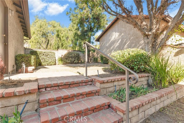 15923 Joseph Court photo 32