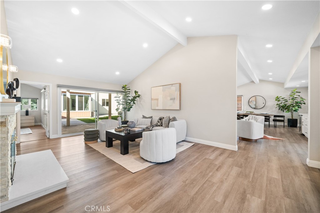 MLS #WS25246794 image #4