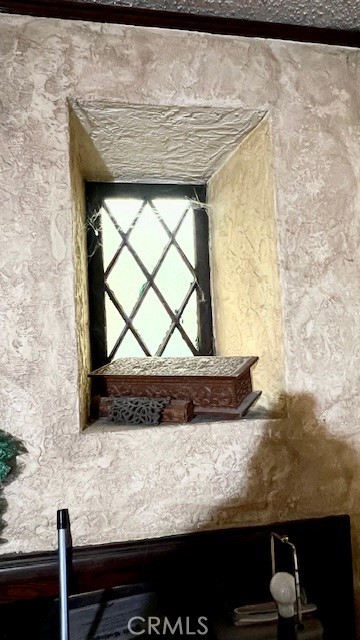 Detail Gallery Image 3 of 10 For 410 Pacific, Riverside,  CA 92507 - 3 Beds | 2 Baths