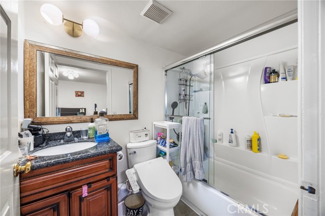 MLS #OC25265109 image #24