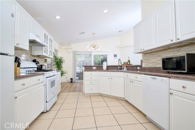 Image 8 of 20 For 66338 6th Street