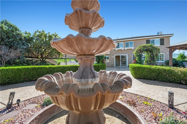 Detail Gallery Image 17 of 52 For 12810 Sierra Creek, Riverside,  CA 92503 - 5 Beds | 3 Baths