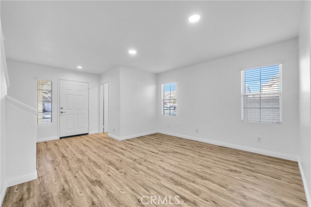 Detail Gallery Image 8 of 43 For 23674 Pepperleaf St, Murrieta,  CA 92562 - 3 Beds | 2/1 Baths